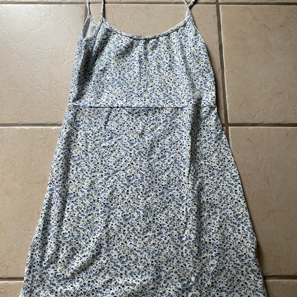 Brandy Melville floral dress